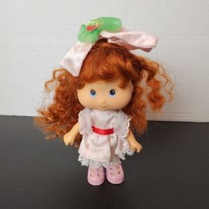 Vintage 1991 Strawberry Shortcake Berry Best Party Doll